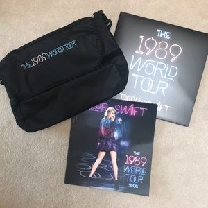 Taylor Swift 1989 World Tour Souvenirs